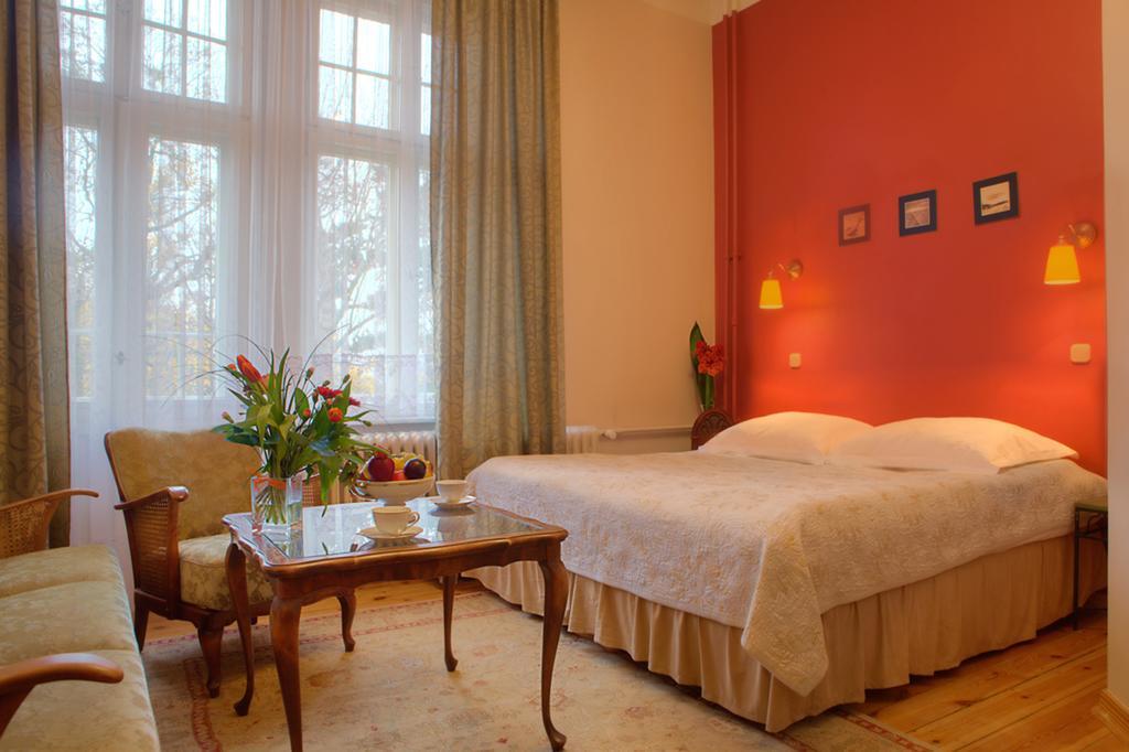 Pensjonat Eden Hotel Сопот Стая снимка